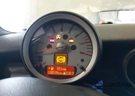 2009 Mini Cooper from USA, damaged, VIN WMWMF33509TU70806